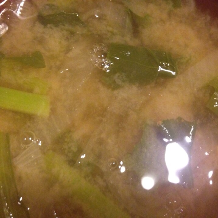 冬菜とたまねぎの味噌汁。